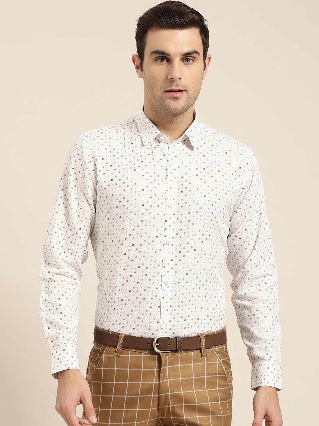 

SOJANYA Men White & Mustard Brown Regular Fit Printed Formal Shirt