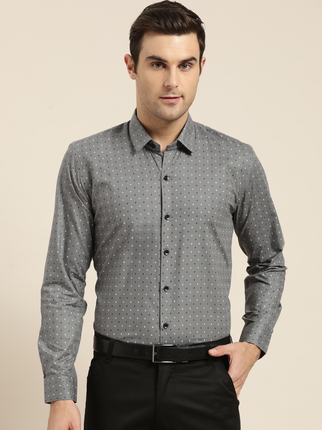 

SOJANYA Men Charcoal Grey & White Classic Regular Fit Printed Formal Shirt