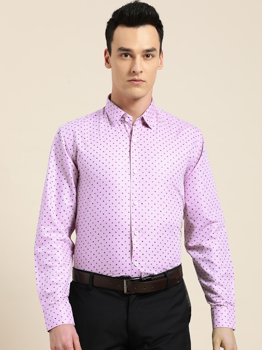 

SOJANYA Men Purple & Black Regular Fit Printed Formal Shirt