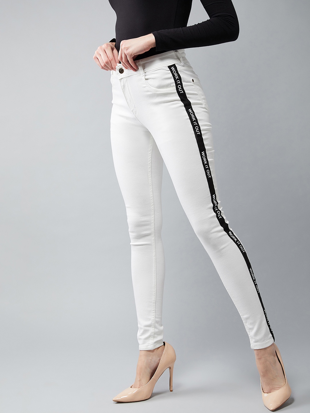 

DOLCE CRUDO Women White Super Skinny Fit Mid-Rise Clean Look Stretchable Jeans