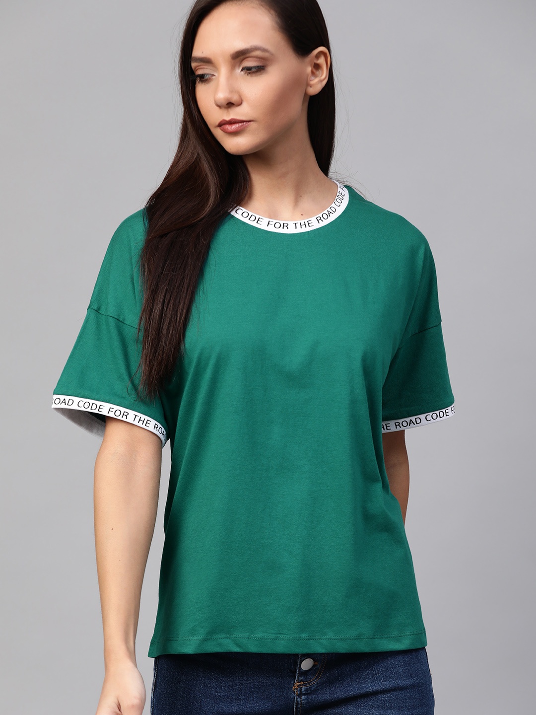 

Roadster Women Green Solid Round Neck Pure Cotton T-shirt