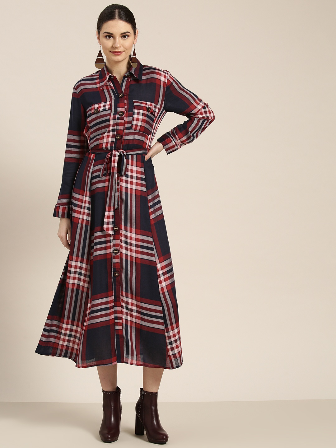 

WoowZerz Women Navy Blue & Red Checked Shirt Dress