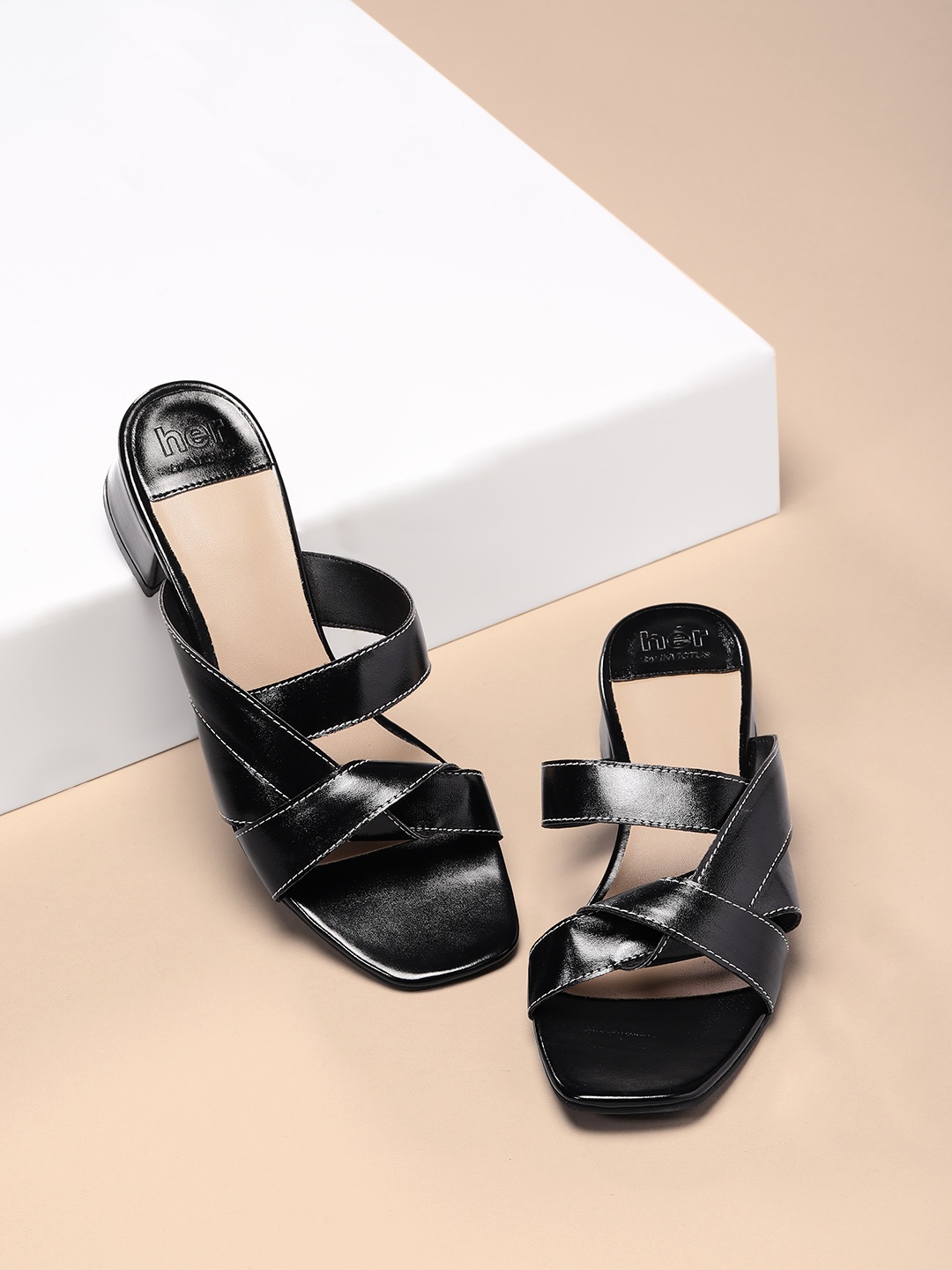 

her by invictus Women Black Solid Block Heels