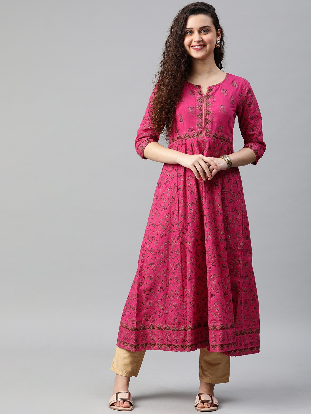 

Alena Women Fuchsia Pink & Gold-Toned Printed A-Line Kurta