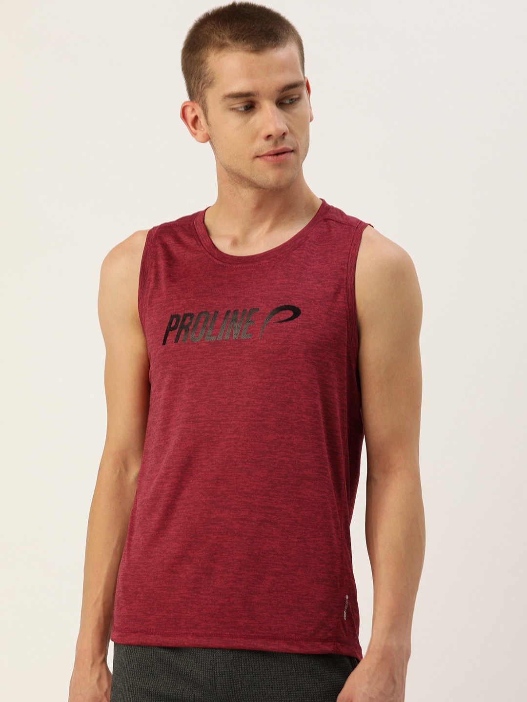 

Proline Active Men Red Solid R-Elan Round Neck T-shirt