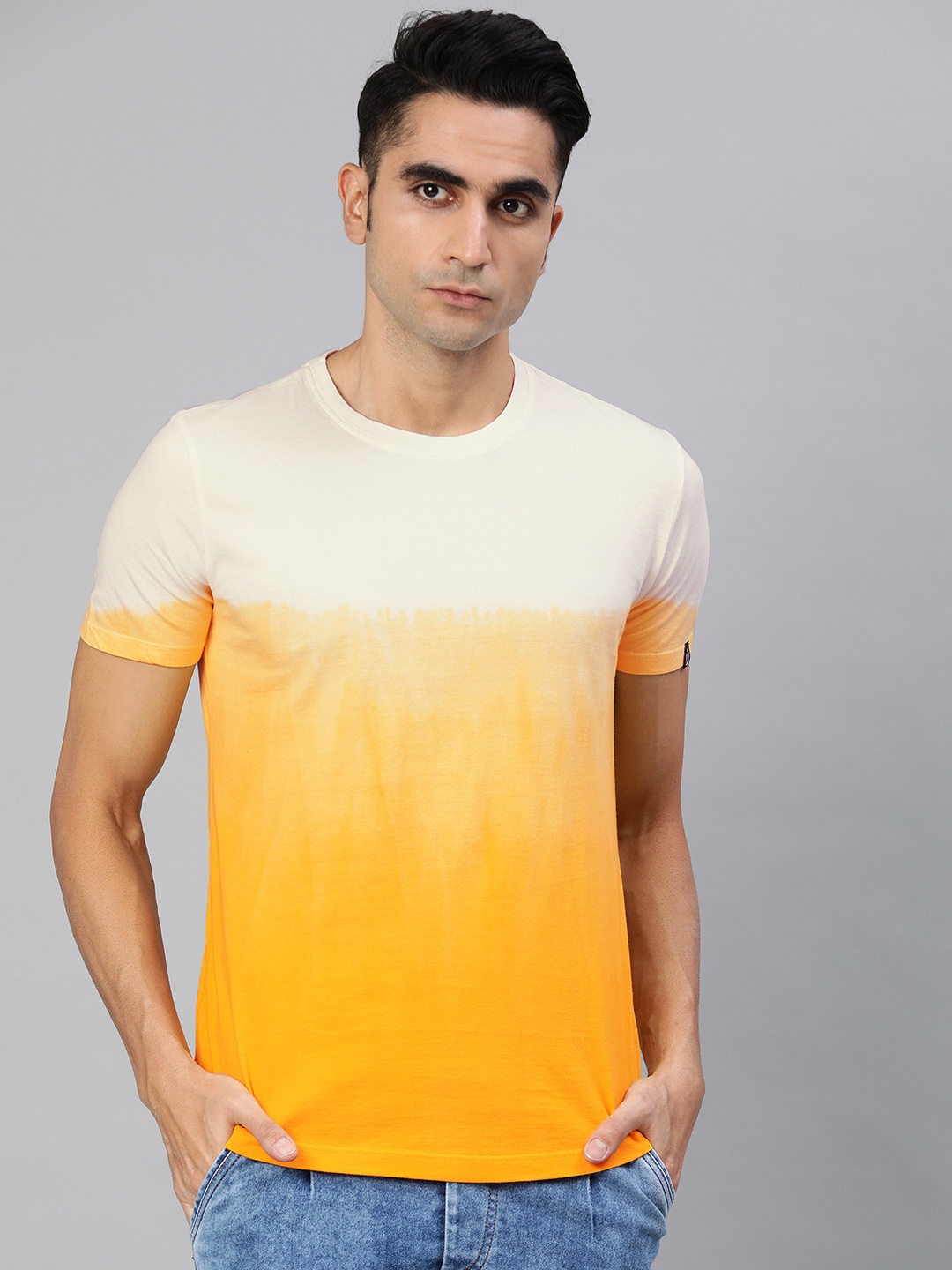 

Urbano Fashion Men Yellow Slim Fit Ombre Dyed Round Neck Pure Cotton T-shirt