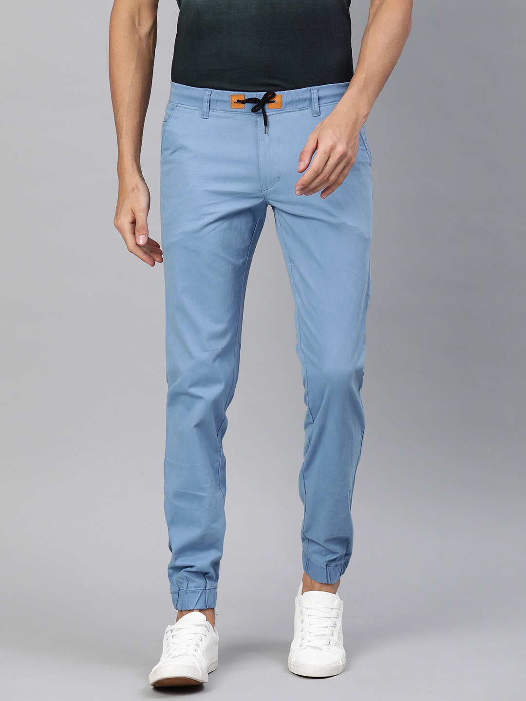 

Urbano Fashion Men Blue Slim Fit Solid Joggers