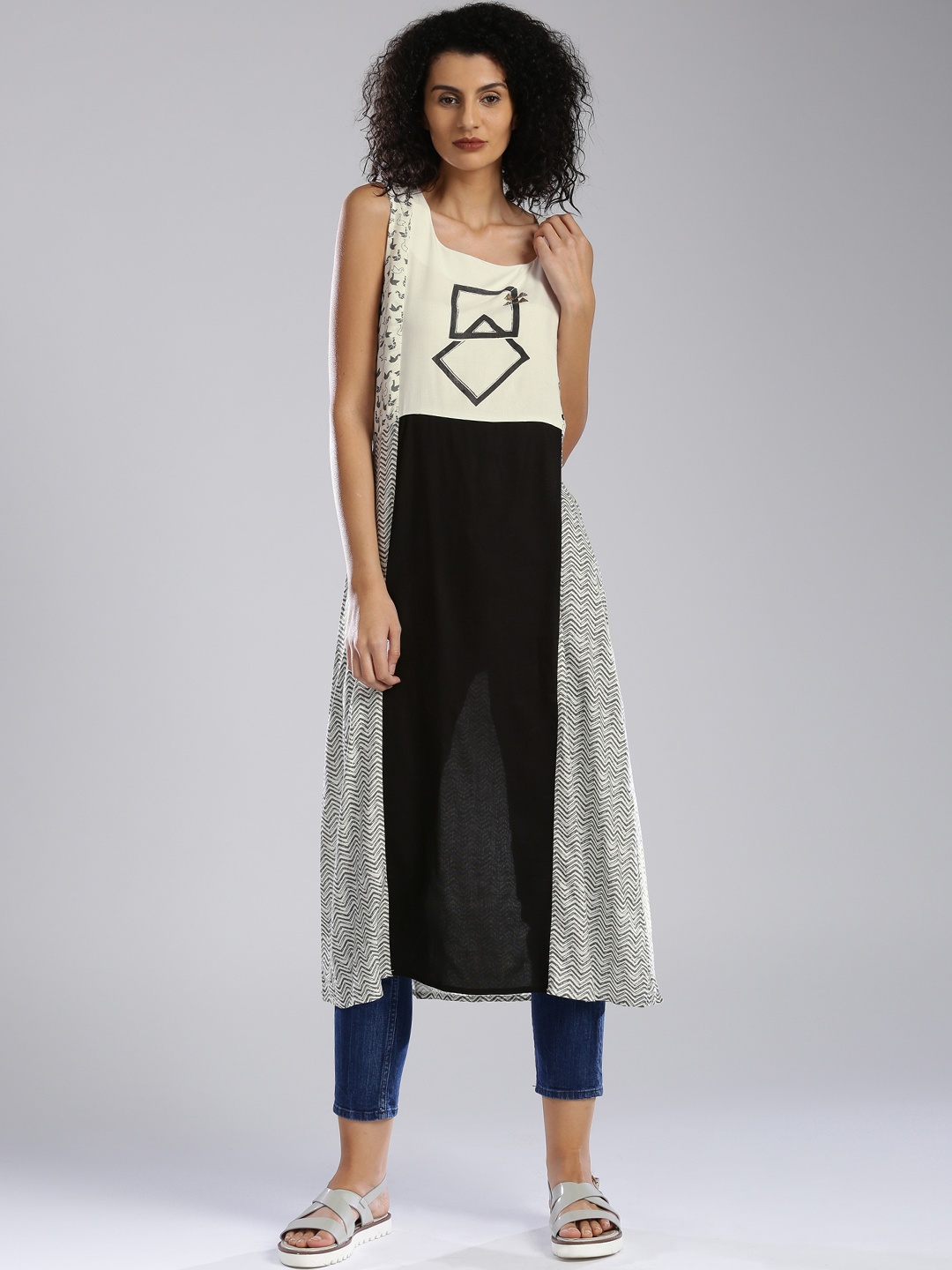 

W Off-White & Black Printed Panelled A-Line Kurta