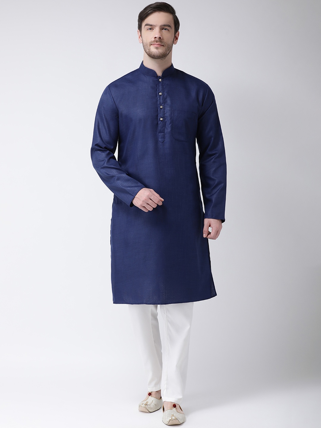 

SG LEMAN Men Navy Blue & White Solid Kurta with Pyjamas