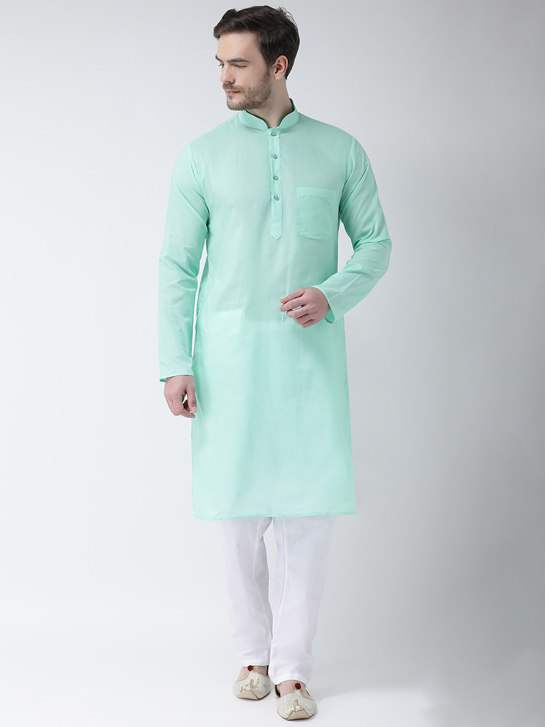 

SG LEMAN Men Green & White Solid Kurta with Pyjamas