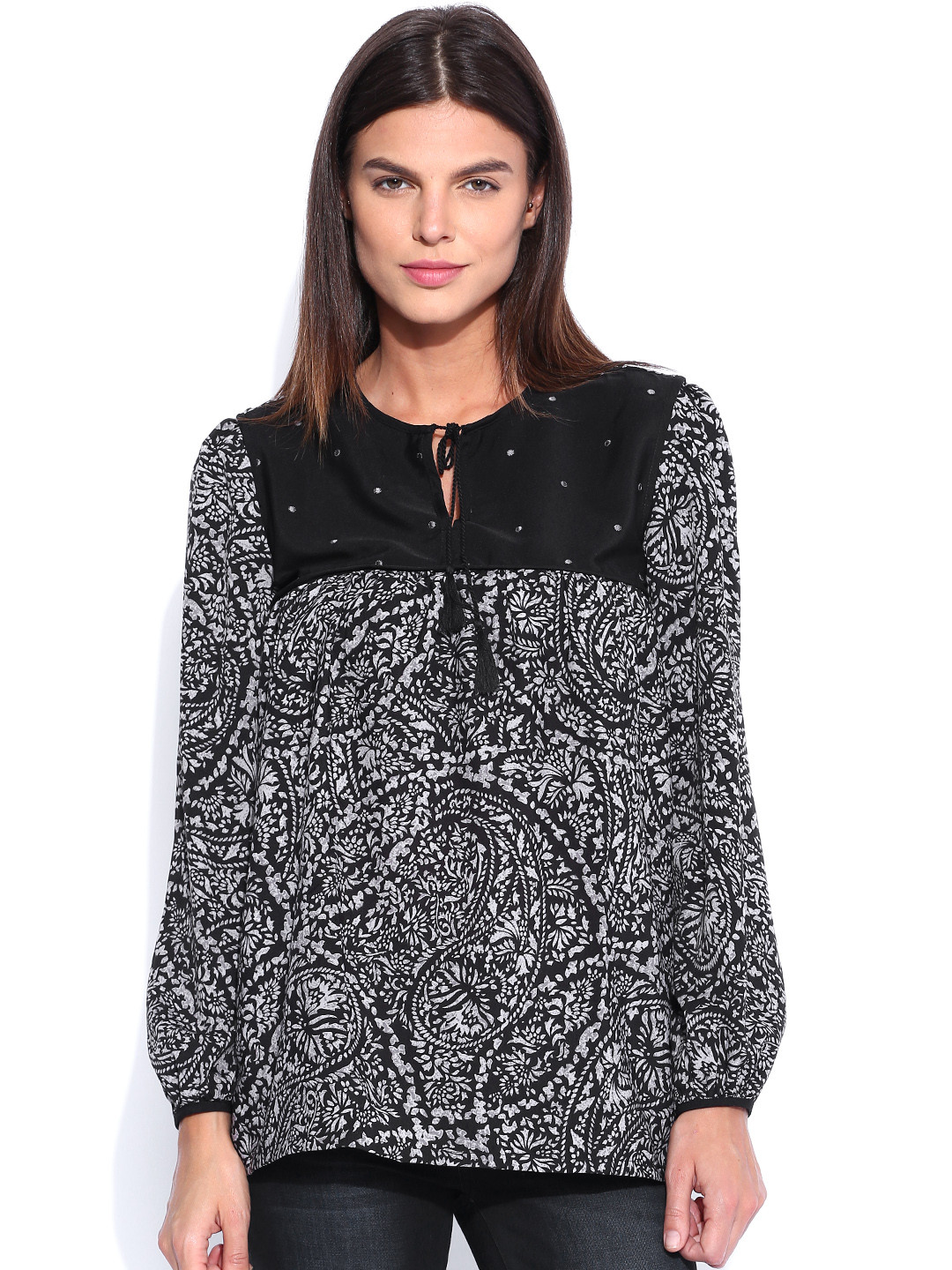 

Tokyo Talkies Black Printed Top