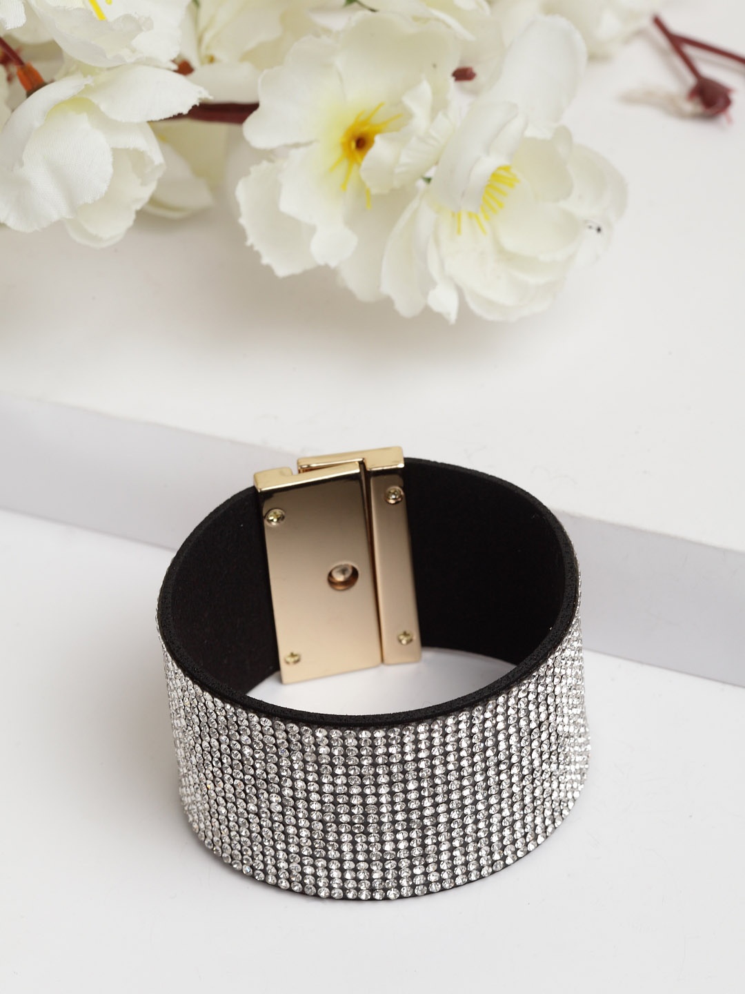 

AVANT-GARDE PARIS White Gold-Plated Studded Bangle-Style Bracelet