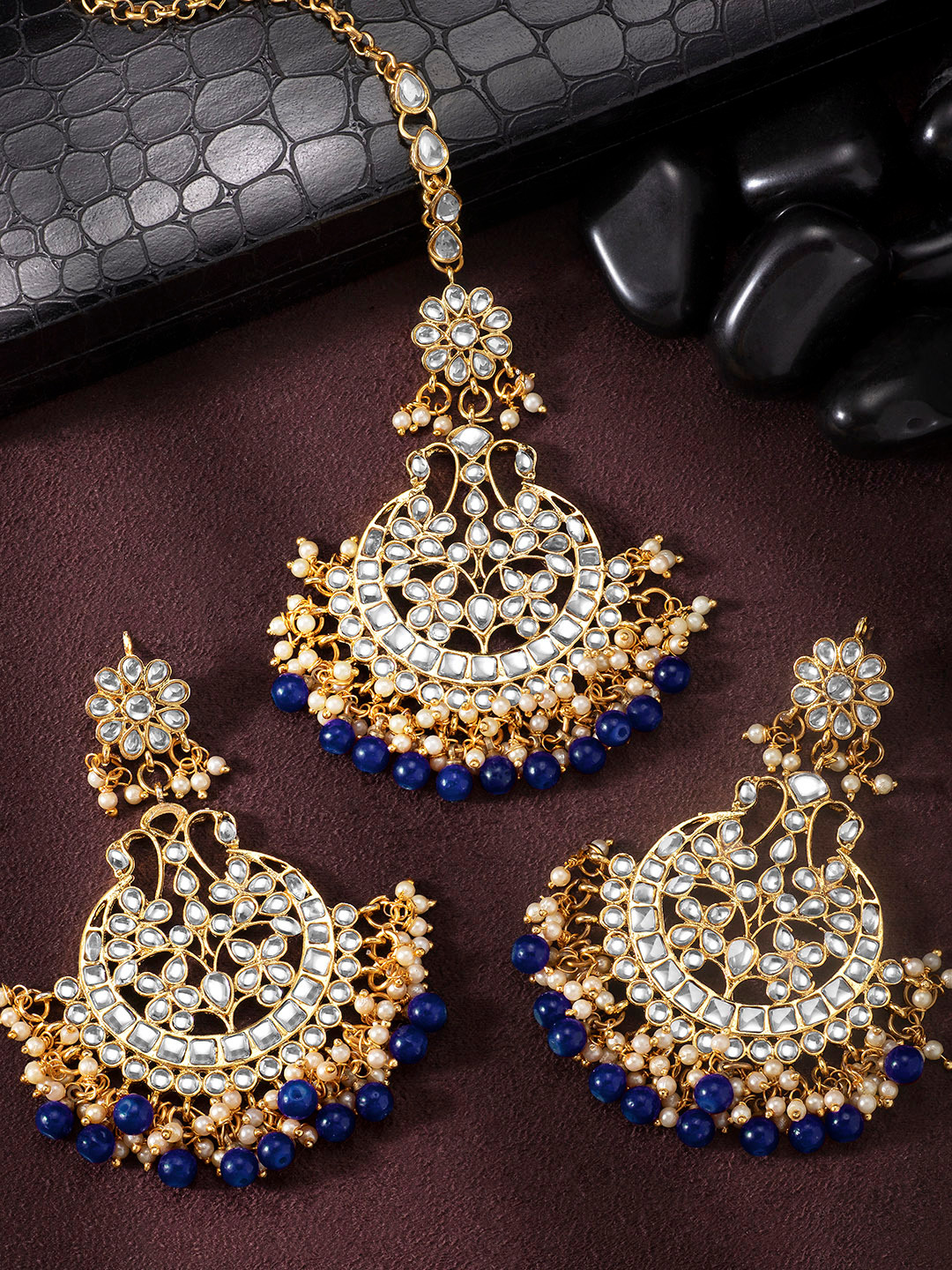 

Peora Women 18K Gold Plated Earring & Maang Tikka Jewellery Set, Blue