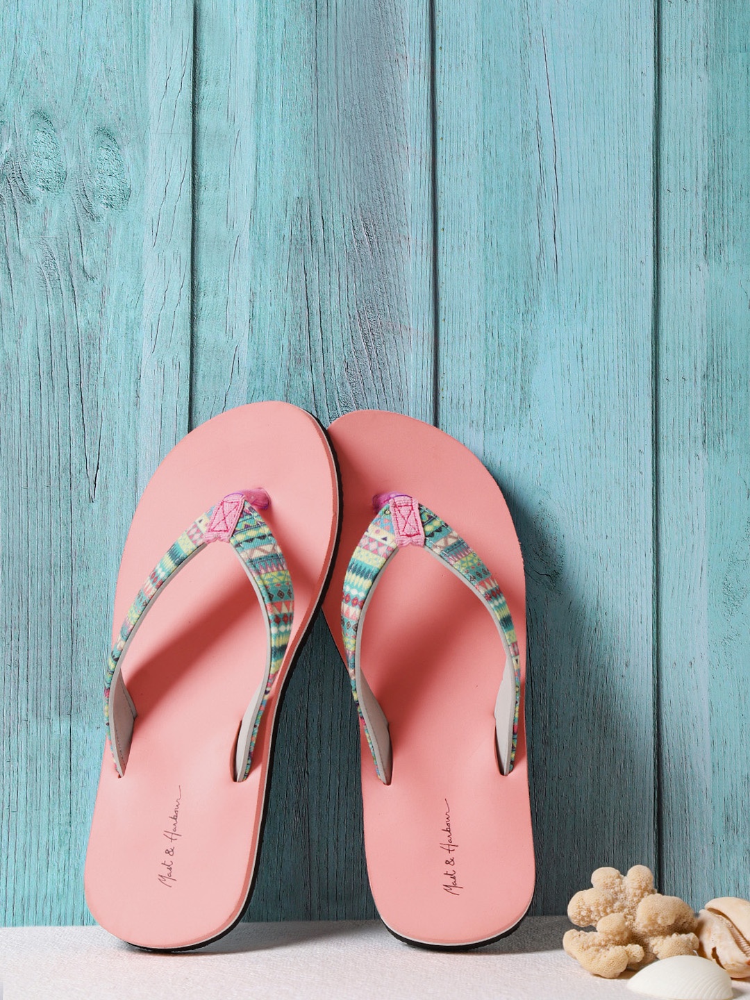 

Mast & Harbour Women Green & Peach-Coloured Printed Thong Flip-Flops