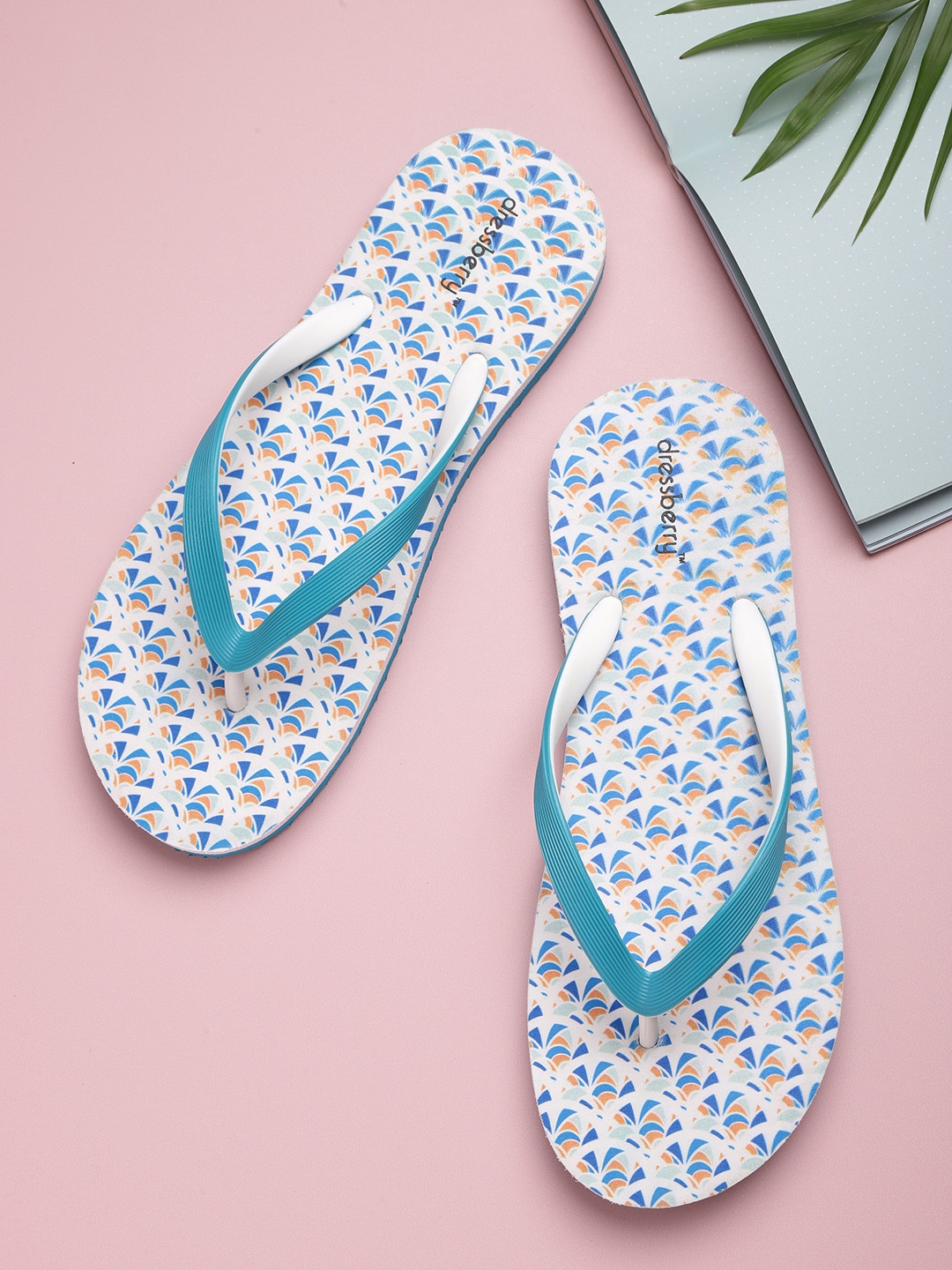 

DressBerry Women Blue & Orange Printed Thong Flip-Flops