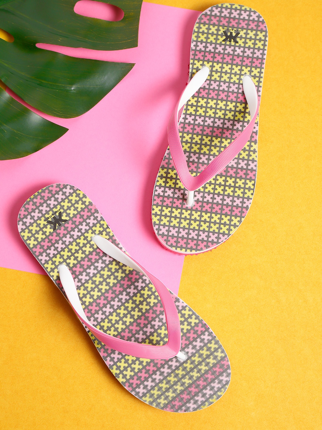 

Kook N Keech Women Pink & Yellow Printed Thong Flip-Flops