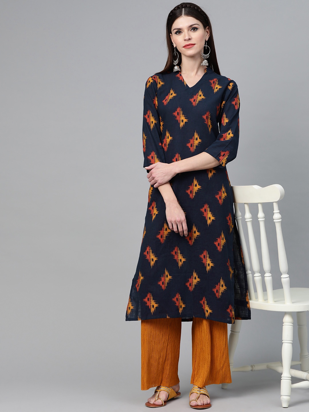 

See Designs Women Navy Blue & Mustard Yellow Screen Print Straight Kurta