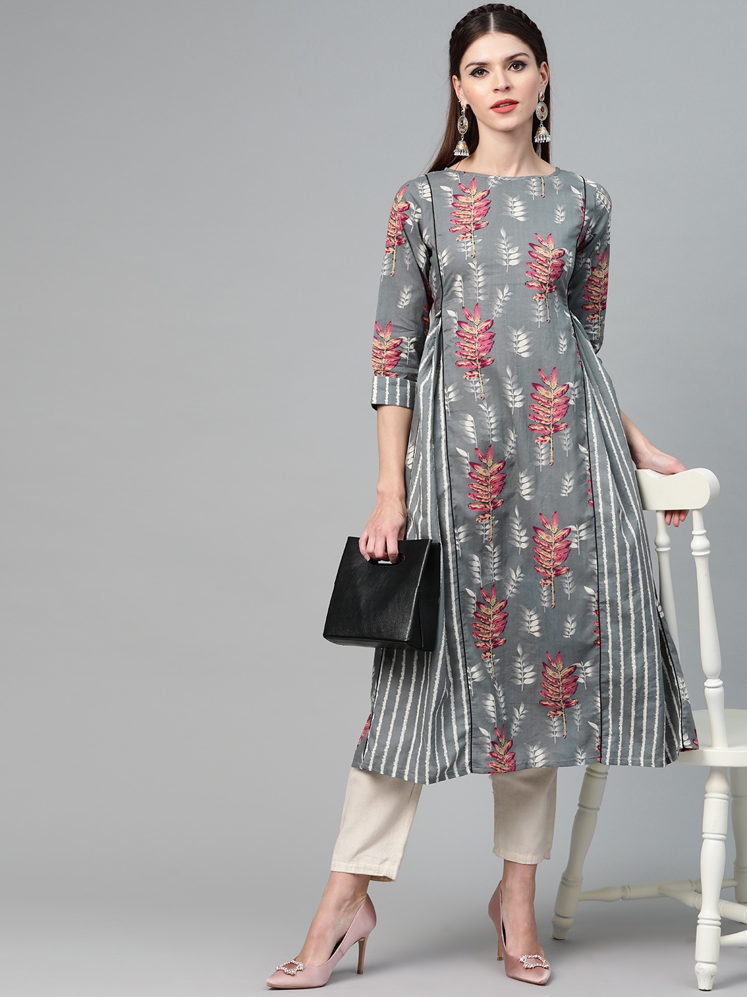 

See Designs Women Grey & Off-White Screen Print A-Line Kurta