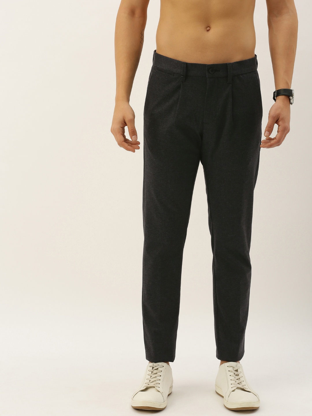 

Flying Machine Men Charcoal Grey Super Slim Fit Solid Regular Trousers