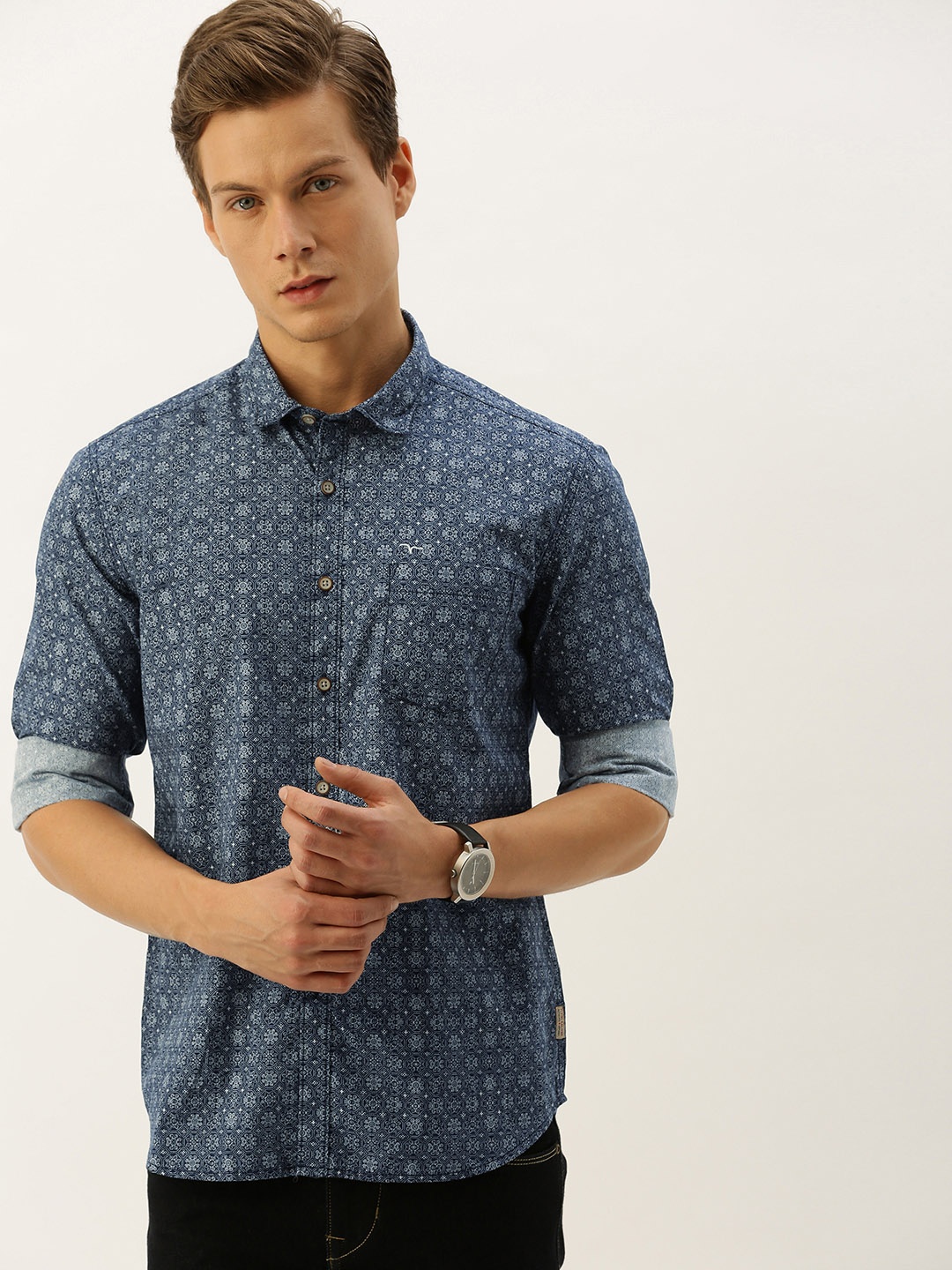 

Flying Machine Men Navy Blue & White Slim Fit Printed Casual Shirt