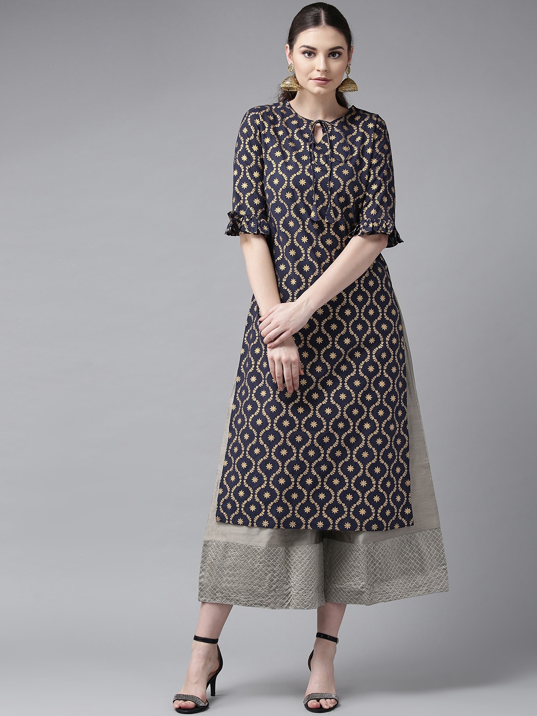 

Bhama Couture Women Navy Blue & Golden Block Printed Straight Kurta