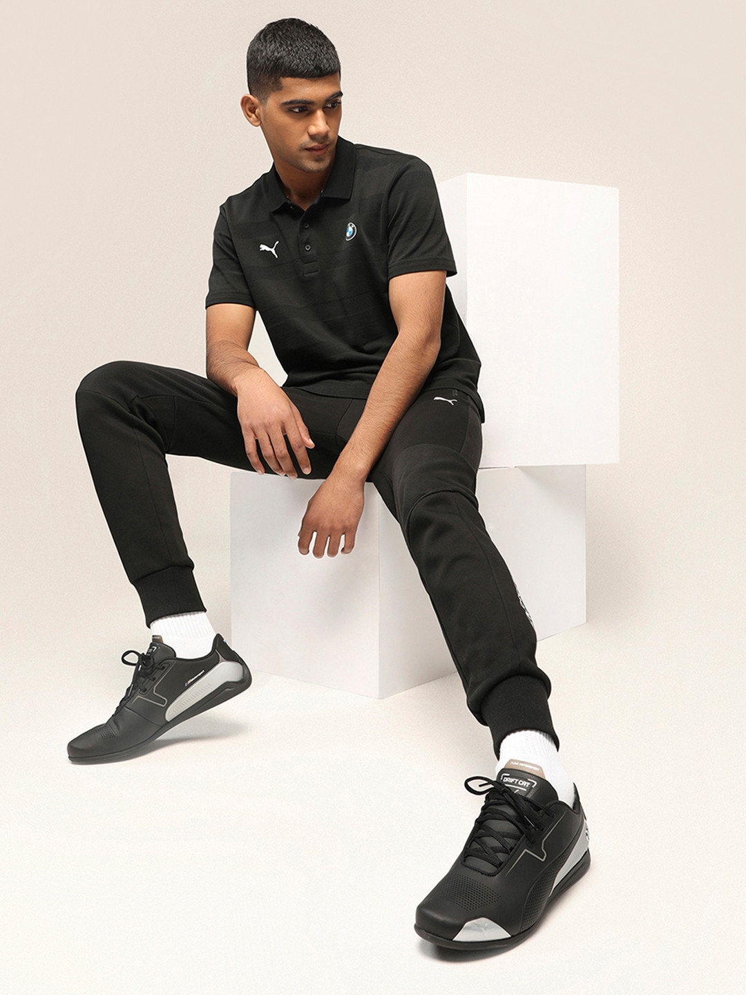 

PUMA Motorsport Unisex Black BMW M Motorsport Drift Cat 8 Sneakers