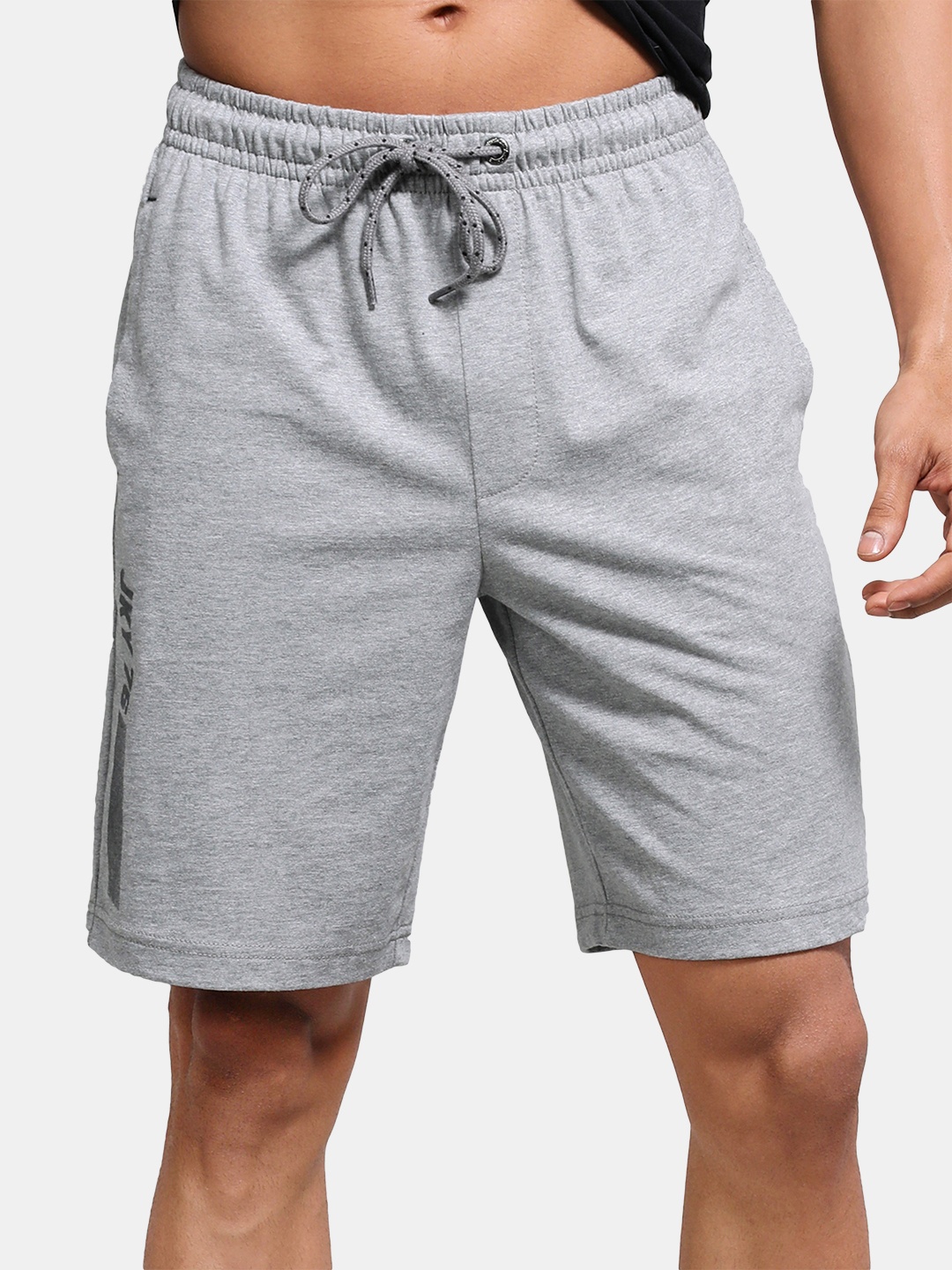 

Jockey Men Grey Melange Solid Lounge Shorts