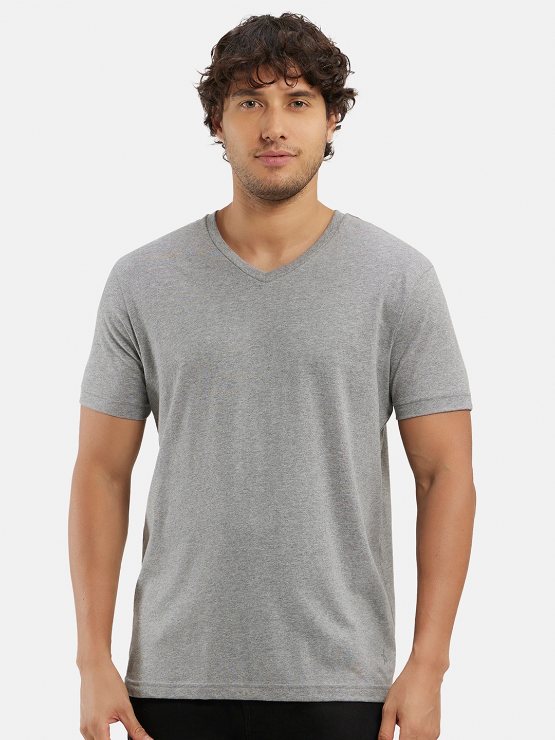 

Jockey Combed Cotton Rich V Neck Half Sleeve Tshirt -2726, Charcoal