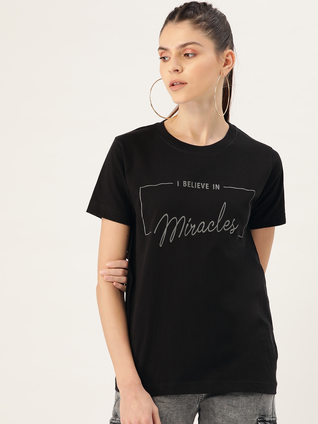 

YOLOCLAN Women Black & Grey Printed Round Neck T-shirt
