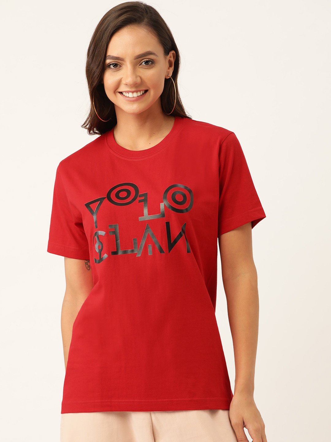 

YOLOCLAN Women Red Black Printed Round Neck Pure Cotton T-shirt