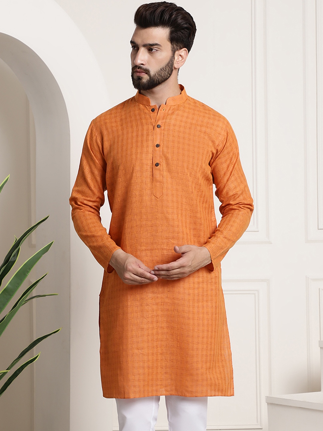 

SOJANYA Men Orange Dobby Self-Checked Straight Kurta