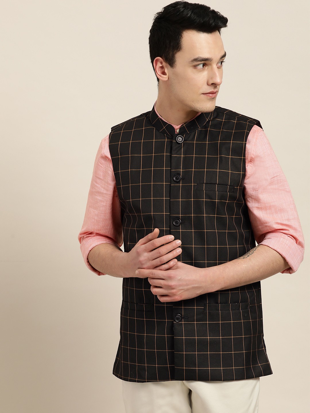 

SOJANYA Men Black & Mustard Yellow Checked Nehru Jacket