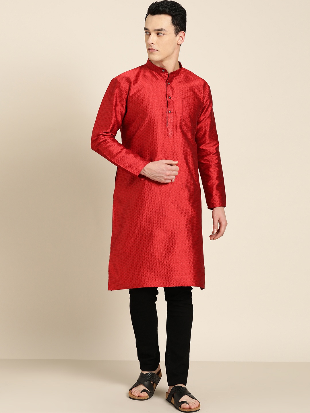 

SOJANYA Men Red Woven Design Straight Kurta