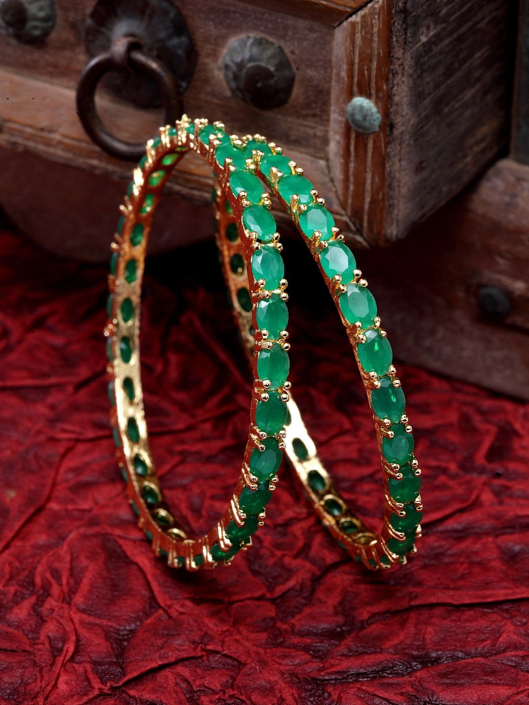 

DUGRISTYLE Set of 2 Sterling Silver Gold-Plated & Green Emerald-Studded Bangles