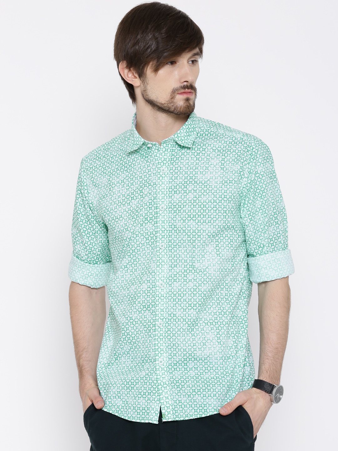 

Pepe Jeans Green Printed Semi Fit Casual Shirt