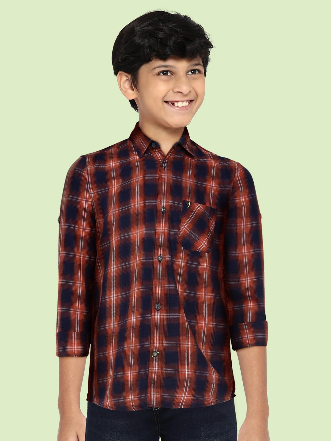 

Indian Terrain Boys Red & Navy Blue Regular Fit Checked Casual Shirt