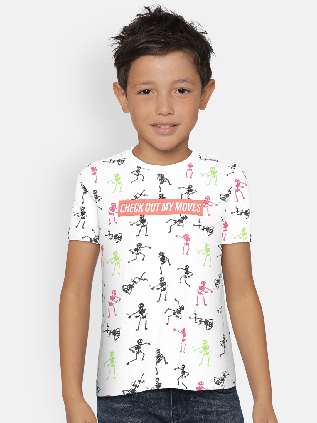 

Indian Terrain Boys White Printed Round Neck T-shirt