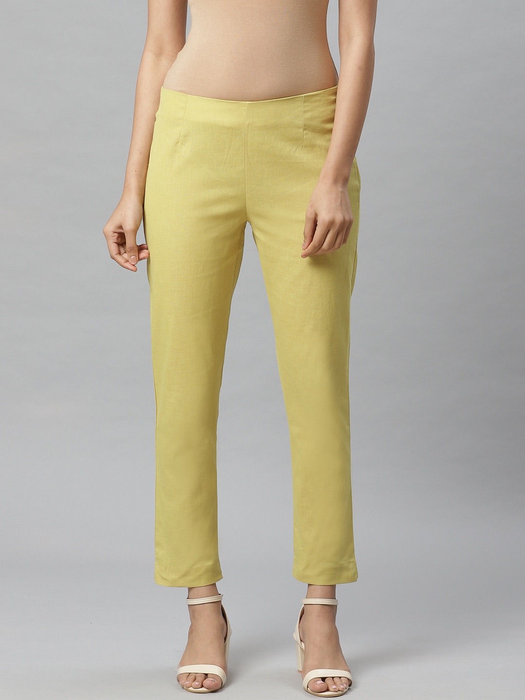 

W Women Lime Green Slim Fit Solid Cropped Regular Trousers