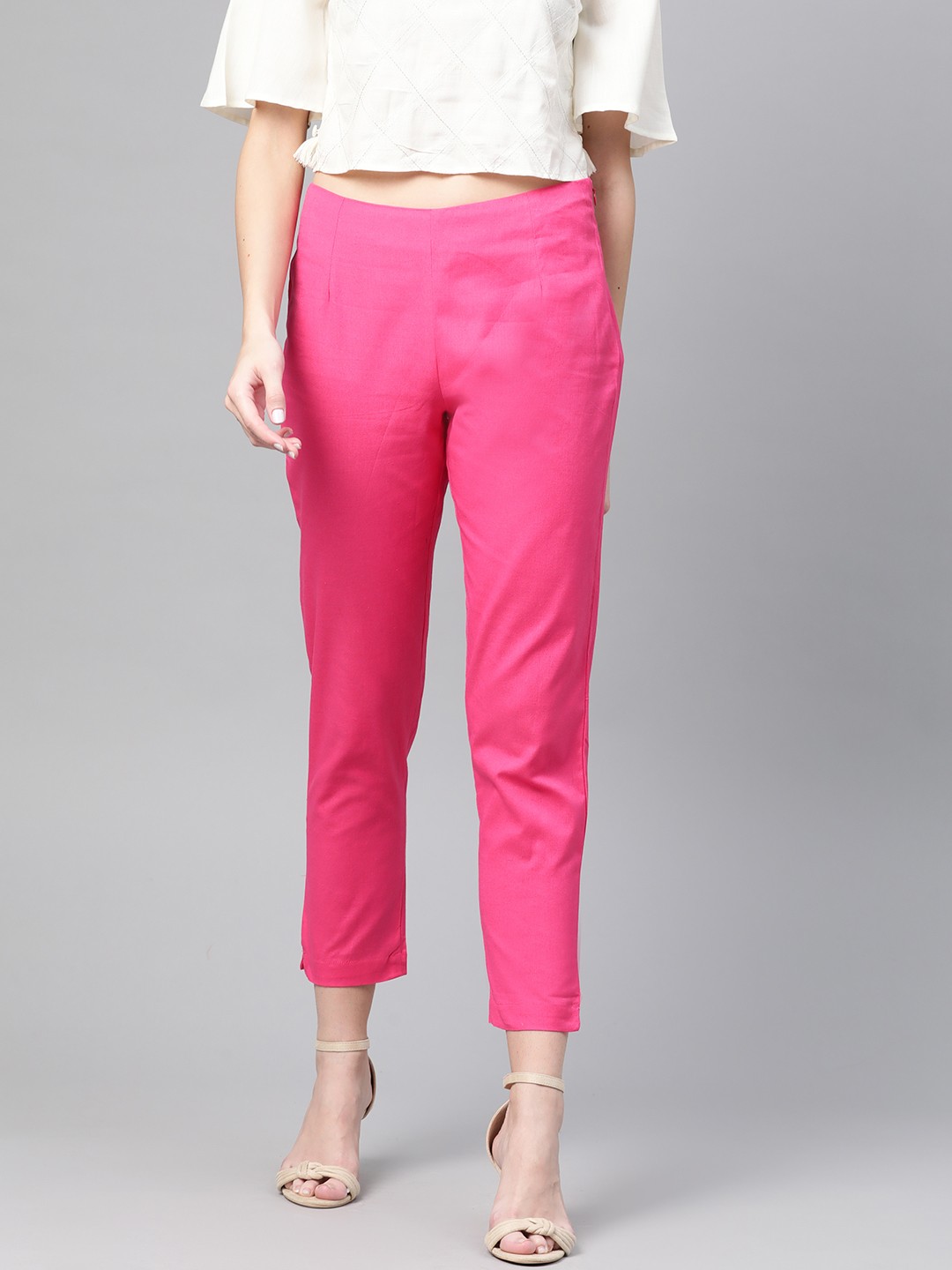 

W Women Pink Slim Fit Solid Regular Cropped Trousers