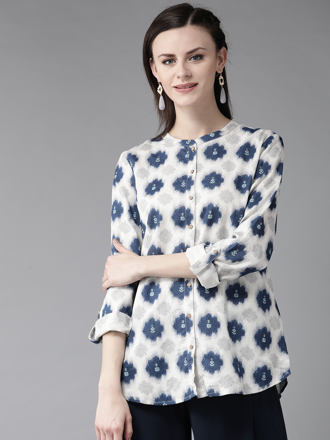 

W Women Off-White & Navy Blue Printed Casual Shirt