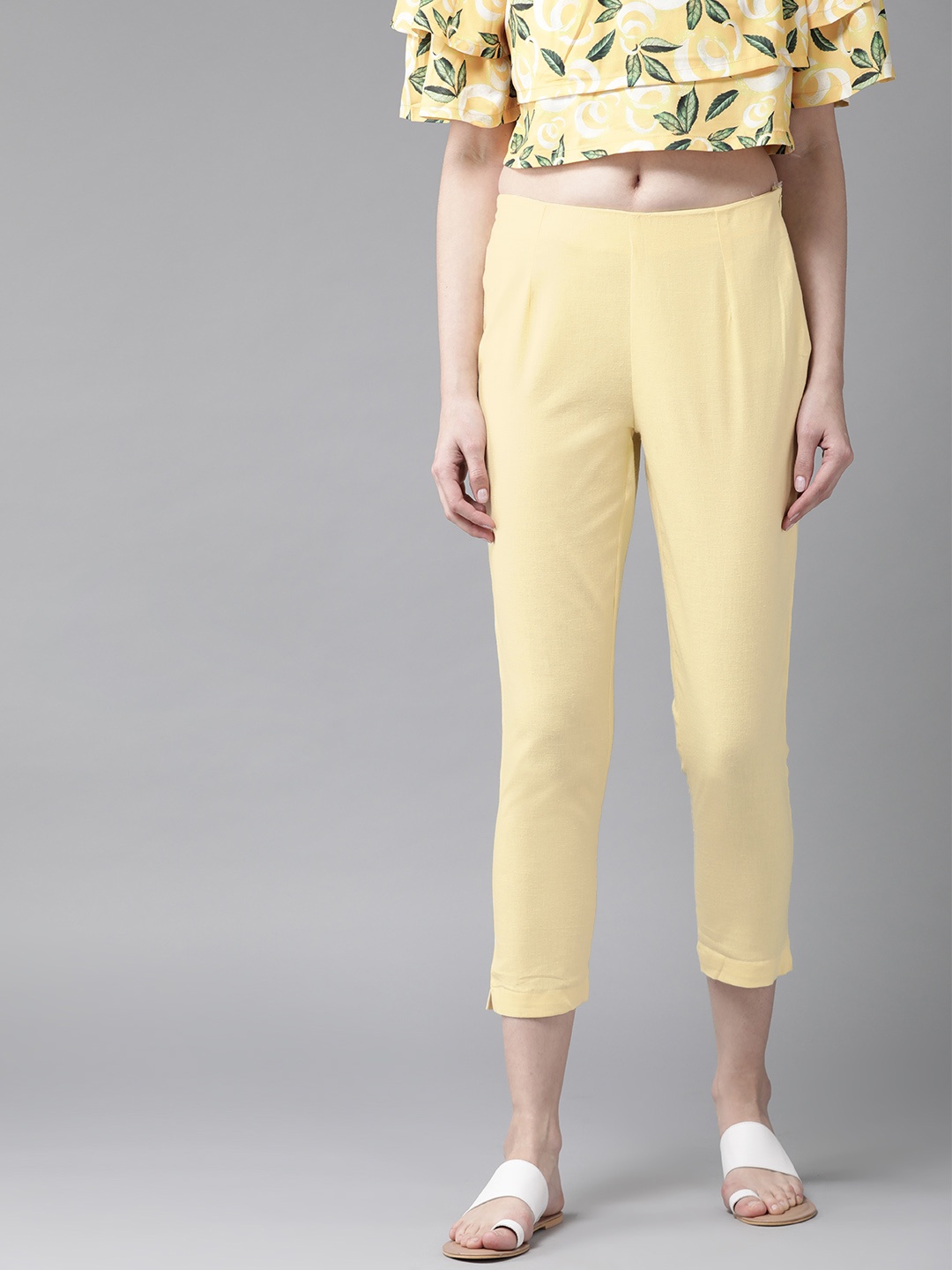

W Women Yellow Slim Fit Solid Cropped Regular Trousers