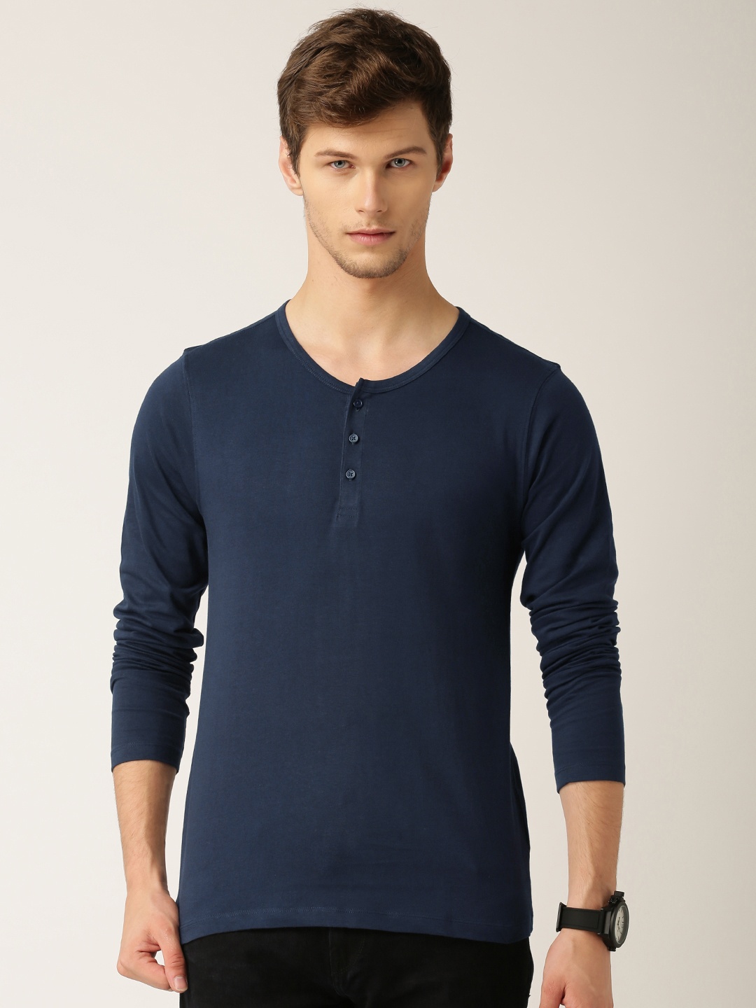 

ETHER Men Navy Blue Solid Henley Neck Pure Cotton T-shirt
