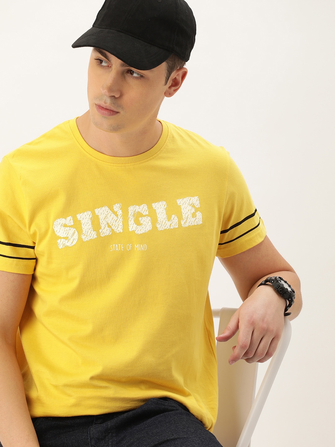 

SINGLE Men Mustard Yellow Printed Slim Fit Round Neck Pure Cotton T-shirt