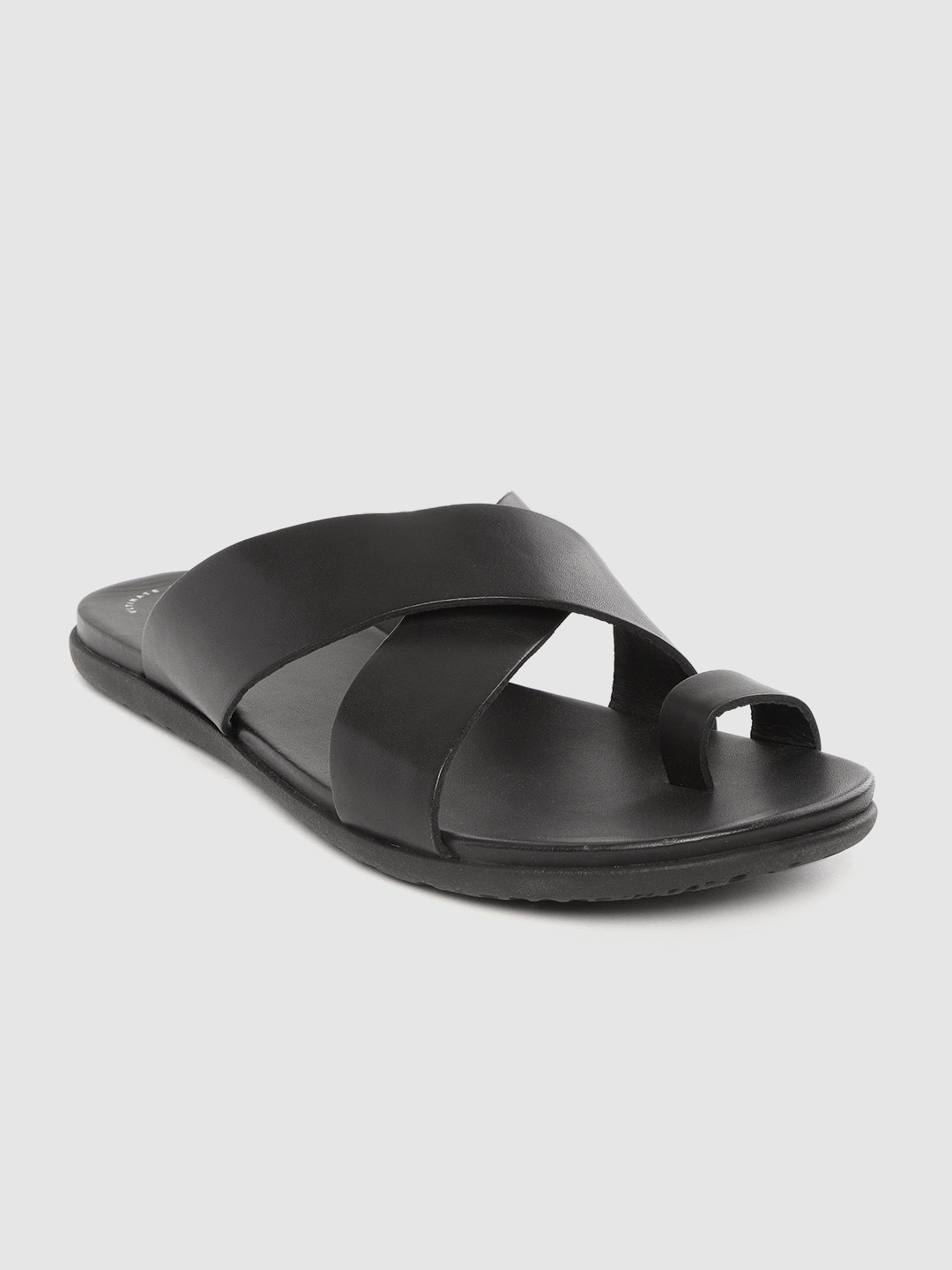 

Clarks Men Black Solid Leather One Toe Comfort Sandals