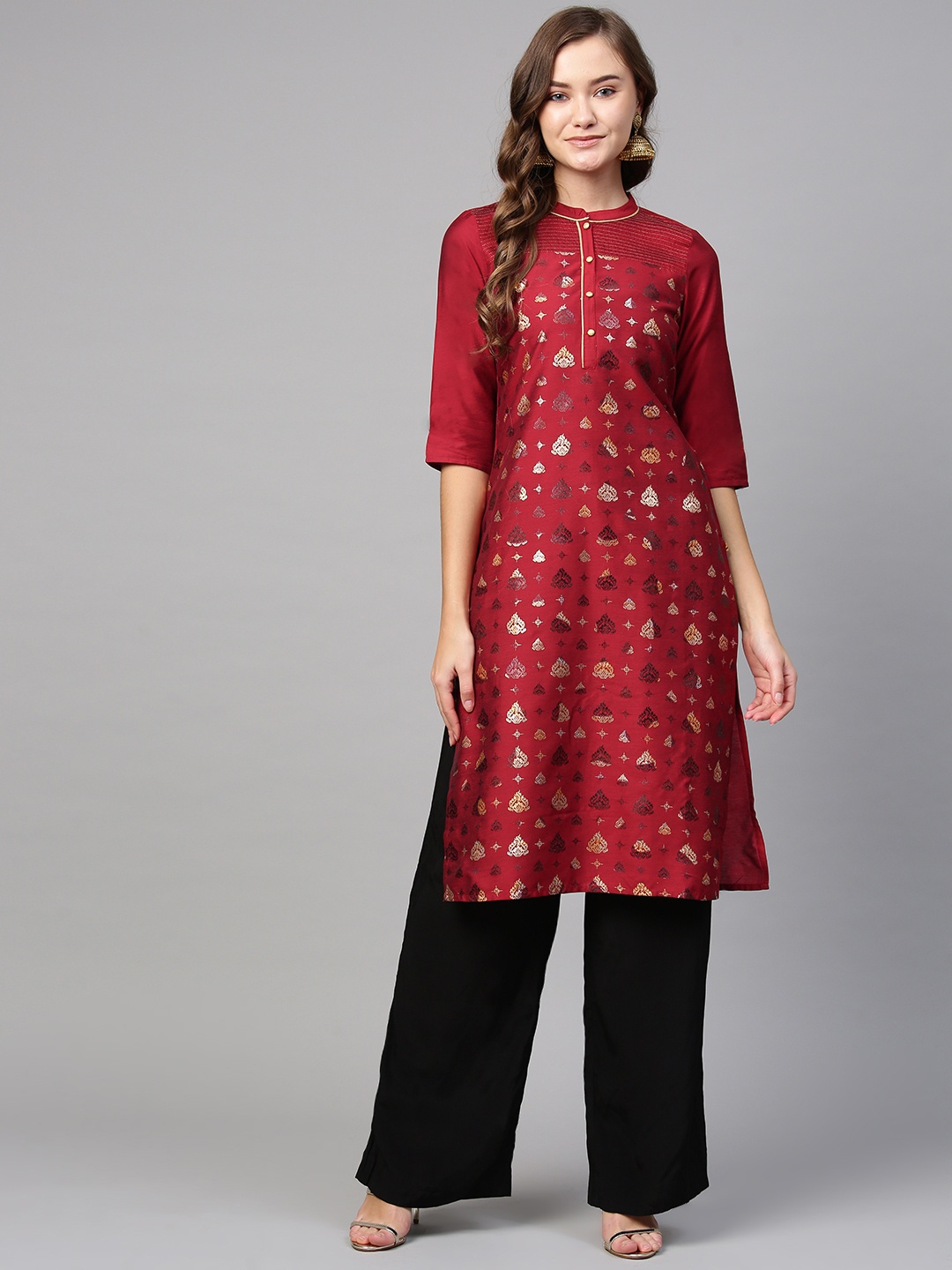 

AURELIA Women Maroon & Golden Printed Straight Kurta