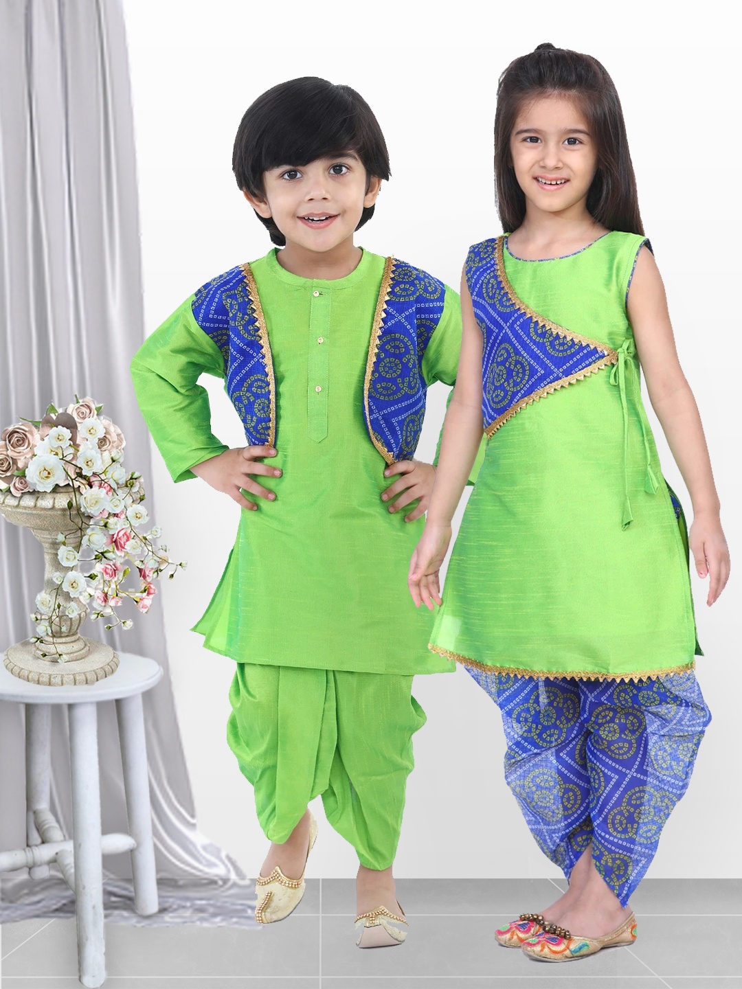 

BownBee Boys Green & Blue Printed Kurta with Dhoti Pants & Nehru Jacket
