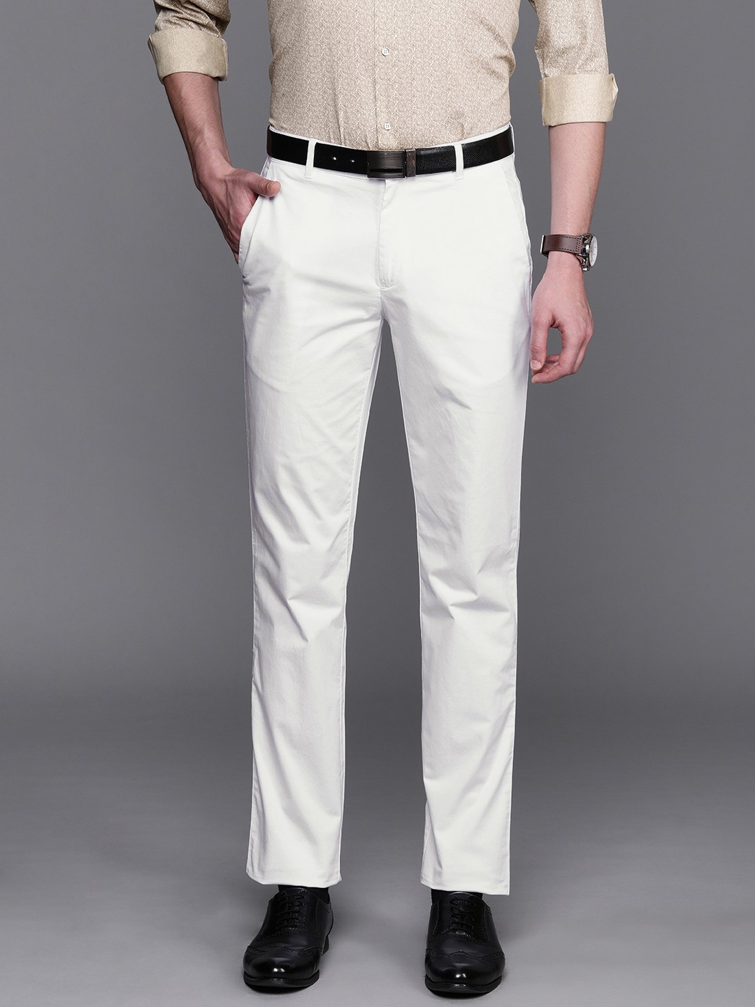 

Raymond Men White Slim Fit Solid Regular Trousers