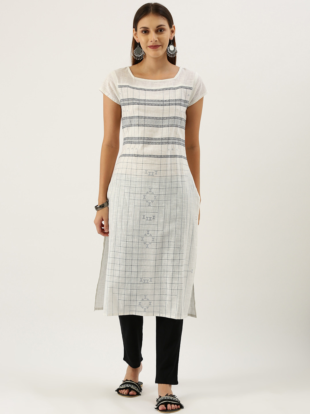 

IMARA Women White & Black Checked Kurta with Trousers