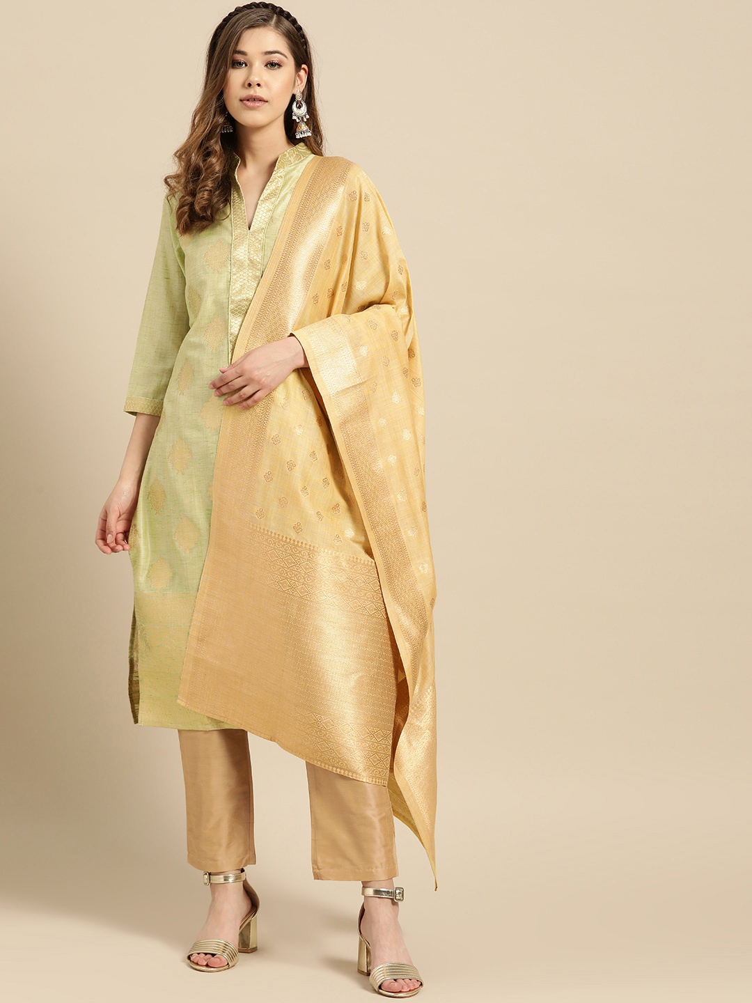 

IMARA Women Green & Beige Zari Woven Design Kurta with Trousers & Dupatta