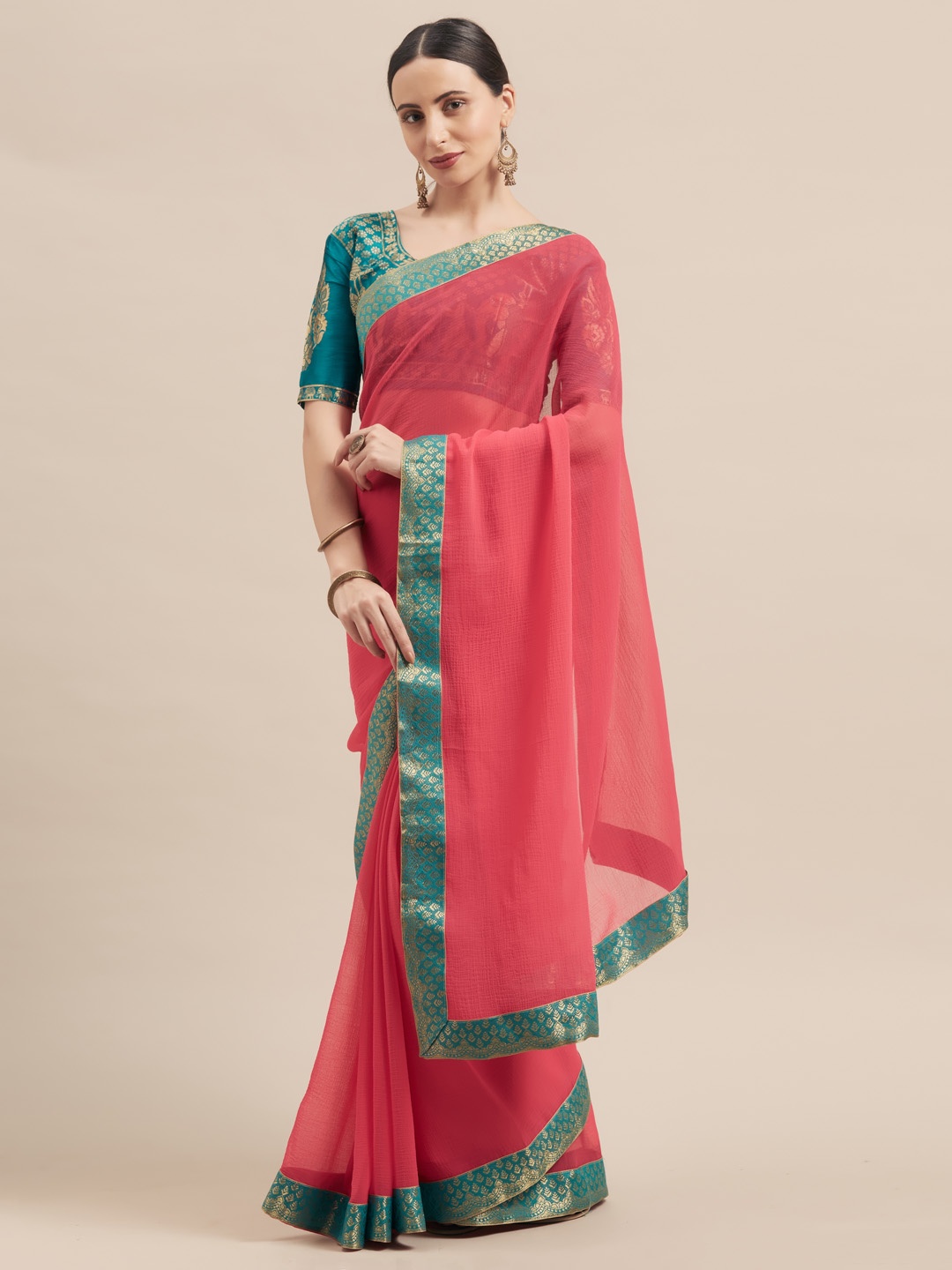 

Aasvaa Pink Solid Poly Chiffon Saree